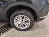  Volkswagen  T-ROC VOLKSWAGEN  / 2017 / 5P / SUV 1.5 TSI ACT BUSINESS DSG #19