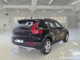  Volvo  XC 40 VOLVO XC40 / 2017 / 5P / SUV T2 MOMENTUM #2