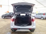  Alfa Romeo   STELVIO ALFA ROMEO / 2017 / 5P / SUV 2.2 TURBO DIESEL 190CV BUSINESS AT8 Q4 #5