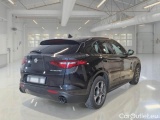  Alfa Romeo   STELVIO ALFA ROMEO / 2017 / 5P / SUV 2.0 T 200 CV SPRINT AT8 Q4 #2