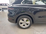  Porsche  Cayenne PORSCHE  / 2017 / 5P / SUV 3.0 V6 E-HYBRID #18