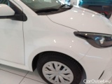  Toyota  Yaris TOYOTA  / 2020 / 5P / BERLINA HYBRID BUSINESS MY21 #31