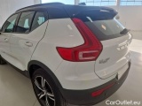  Volvo  XC 40 VOLVO XC40 / 2017 / 5P / SUV T5 PLUG-IN HYBRID RECHARGE R-DESIGN #54