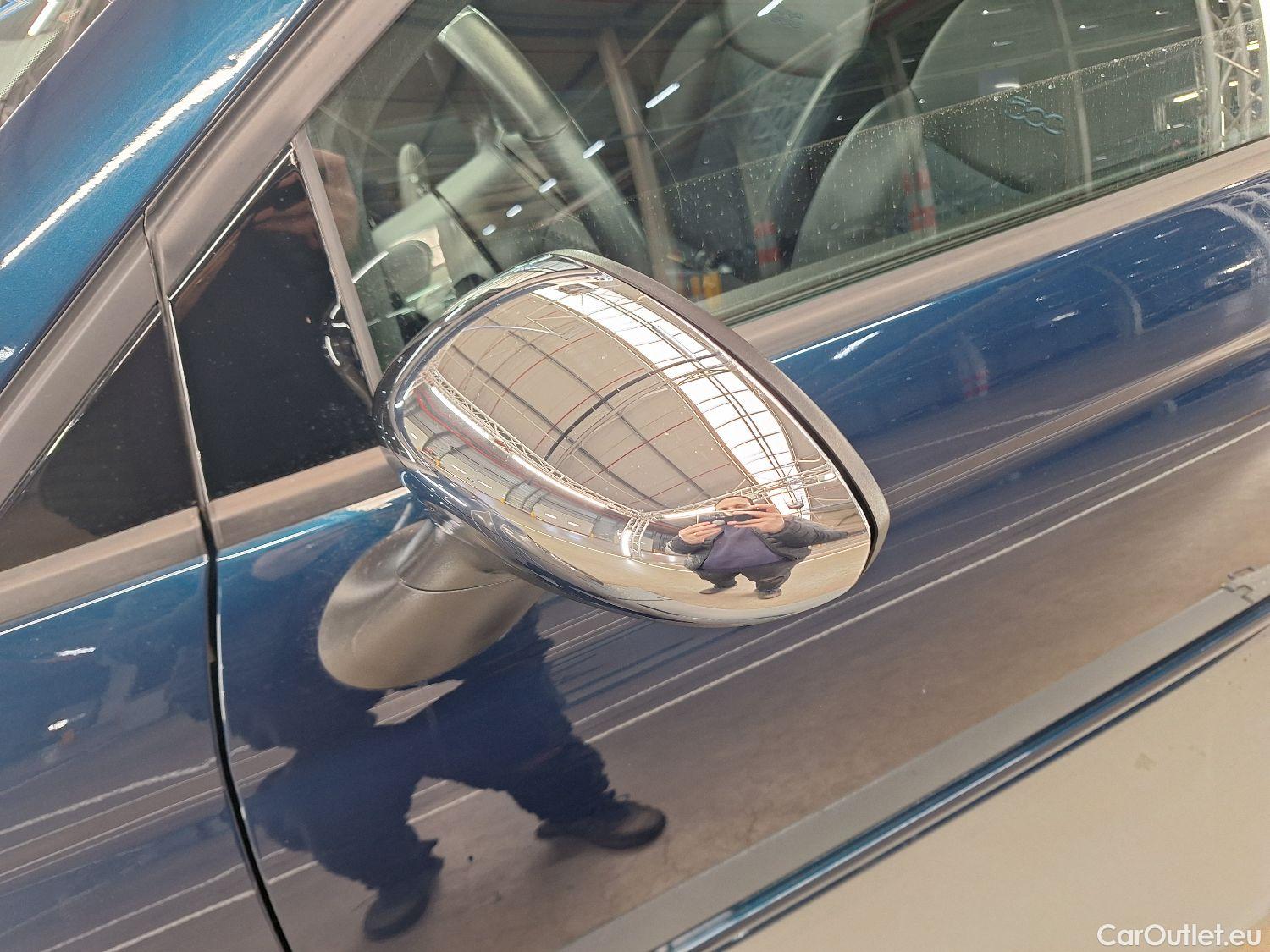  Fiat  500 Fiat, C '15, Fiat C 1.0 Hybrid 70 Launch Edition 2d #33