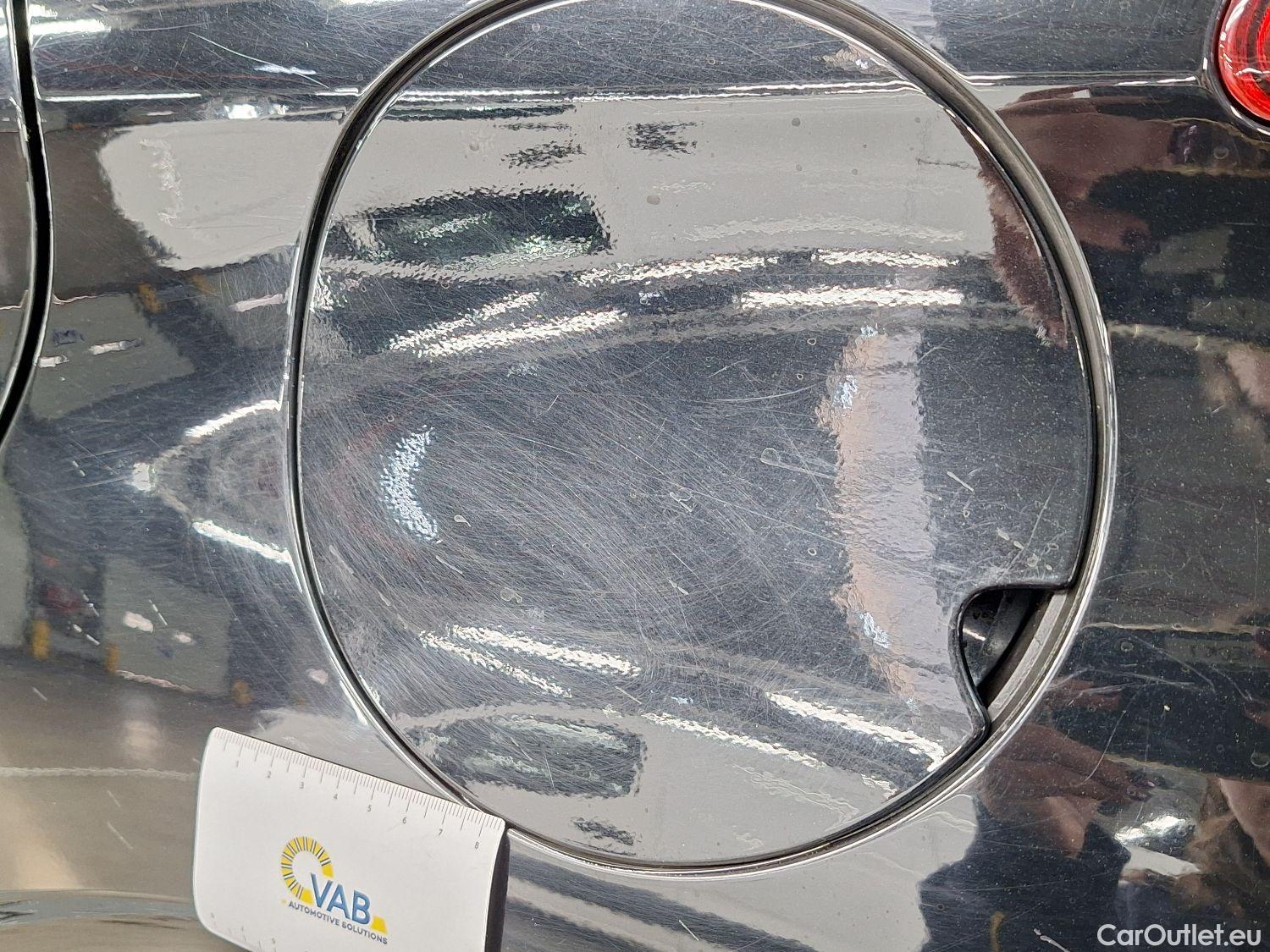  Peugeot  208 Peugeot,  '11, Peugeot  1.2 PureTech ?6.2 61kW S/S Signature 5 #30