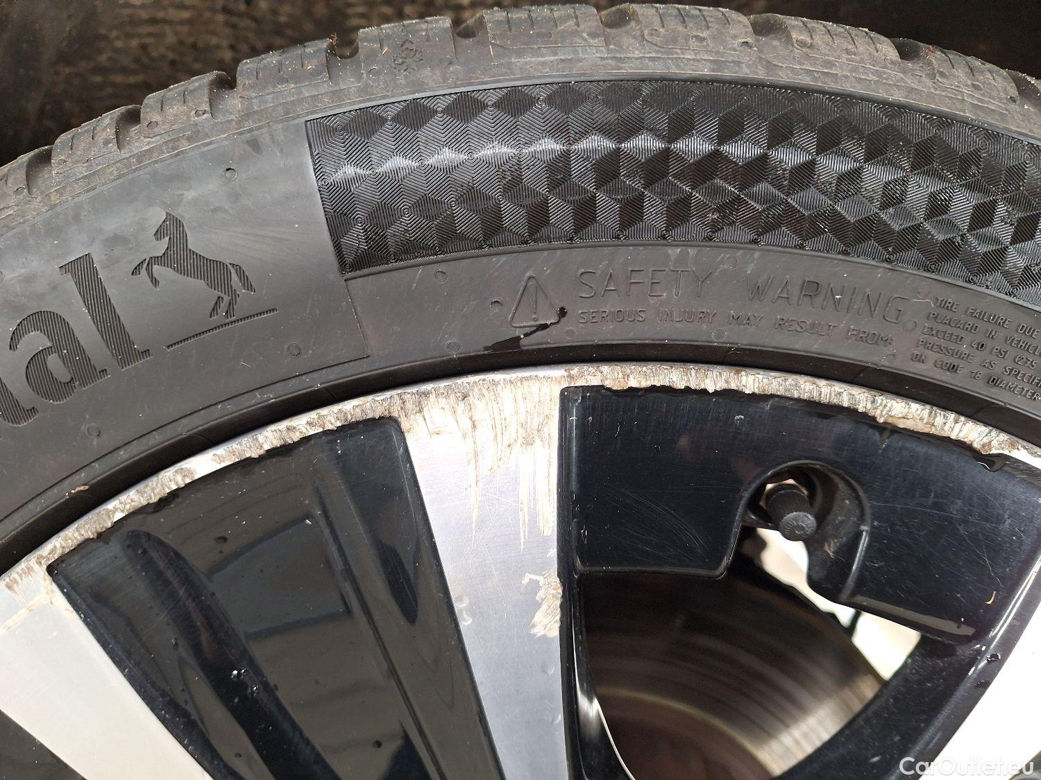  Mercedes  E-Klasse Mercedes, E-Class FL'20 PHEV, Mercedes-Benz  Berline E 300 de 4MATIC Bus #16