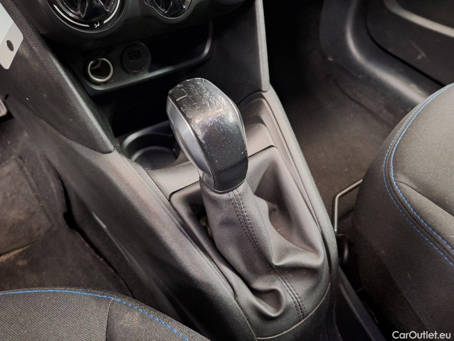  Peugeot  208 Peugeot,  '11, Peugeot  1.2 PureTech ?6.2 61kW S/S Signature 5 #83