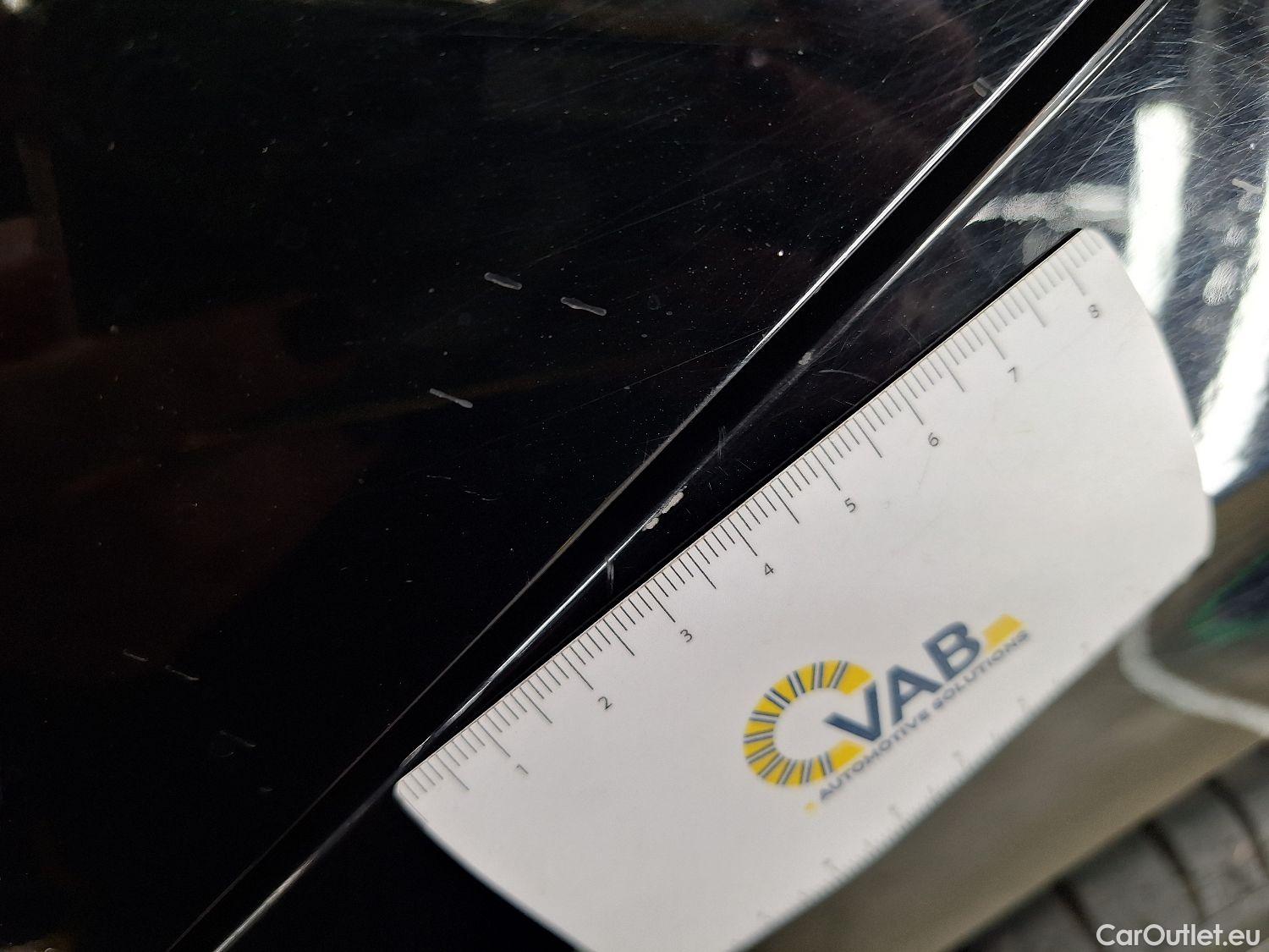  Peugeot  208 Peugeot,  '11, Peugeot  1.2 PureTech ?6.2 61kW S/S Signature 5 #32