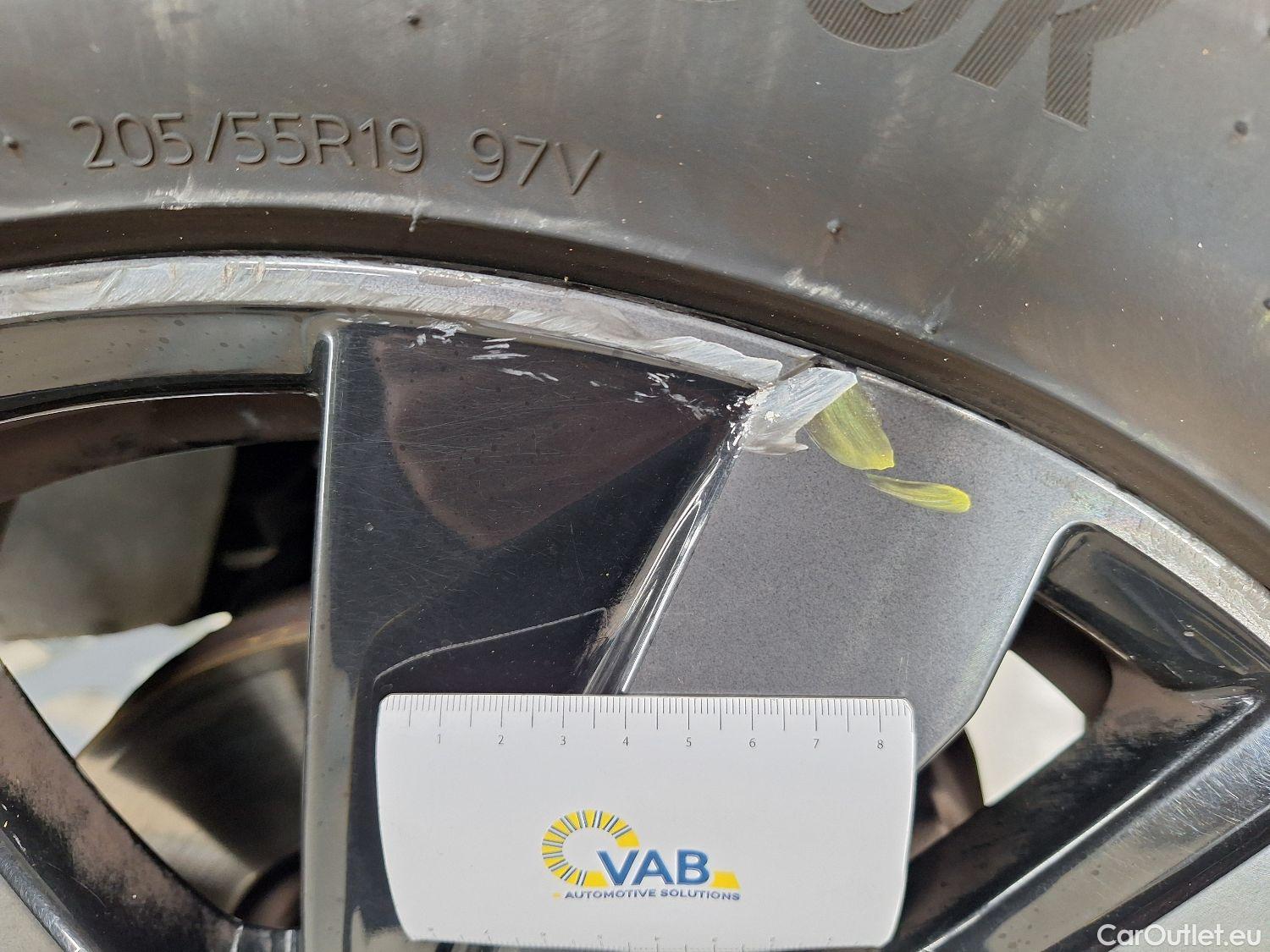  Peugeot  5008 Peugeot,  FL'20, Peugeot  1.2 PureTech 96kW S&S GT 5d #2