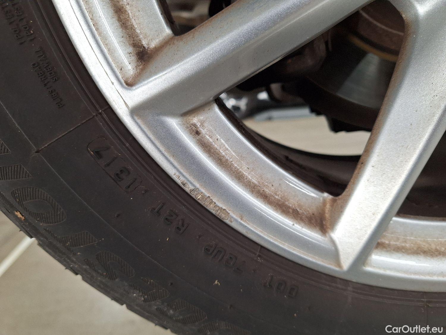  Bmw  X1 BMW,  FL'19, BMW  sDrive16dA (85 kW) 5d #5