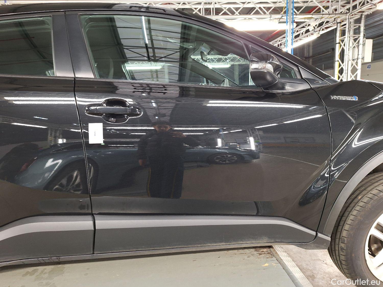  Toyota  C-HR Toyota,  '16, Toyota  1.8 VVT i-Hybrid C-Enter E-CVT 5d #16