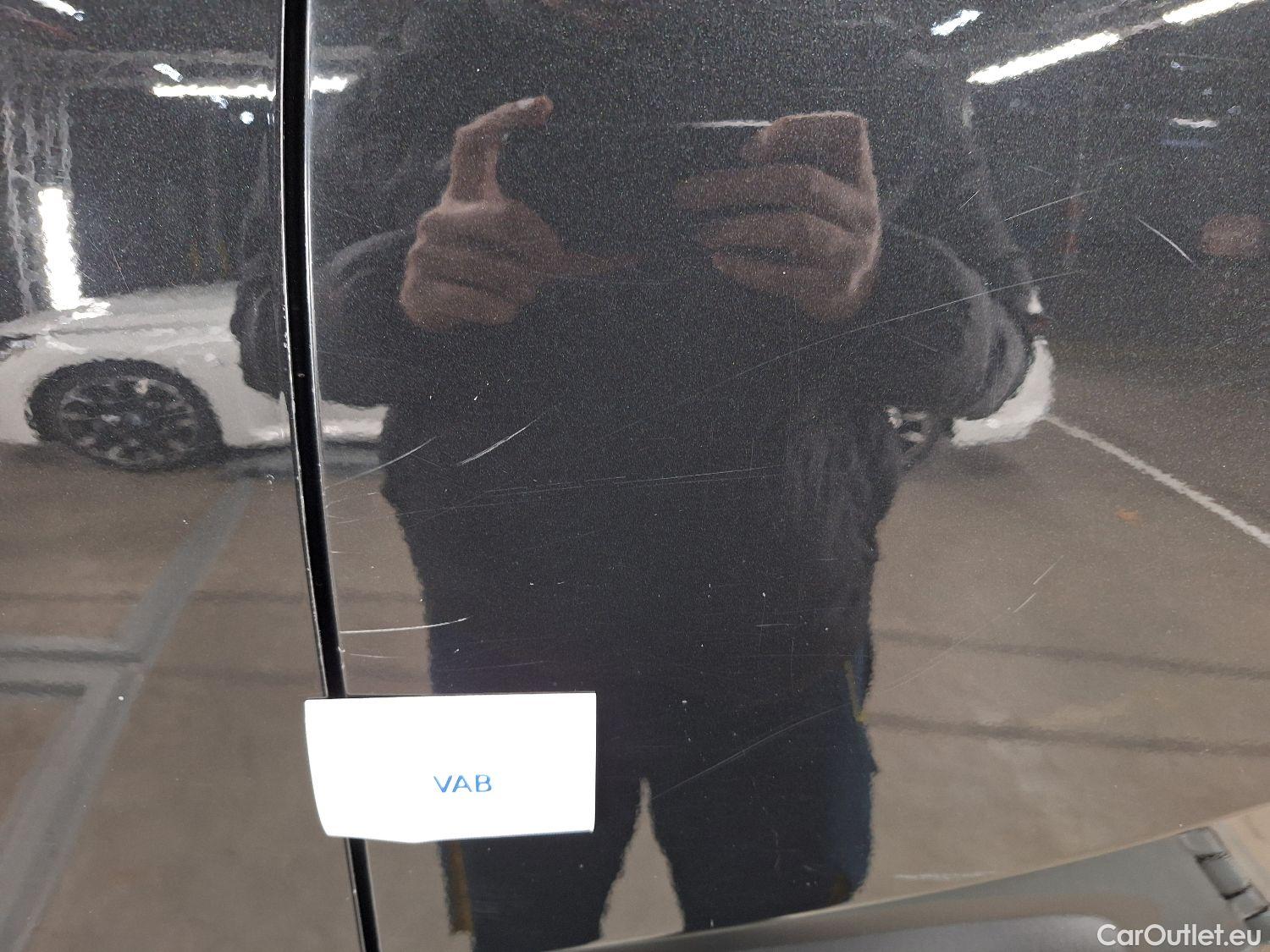  Toyota  C-HR Toyota,  '16, Toyota  1.8 VVT i-Hybrid C-Enter E-CVT 5d #33