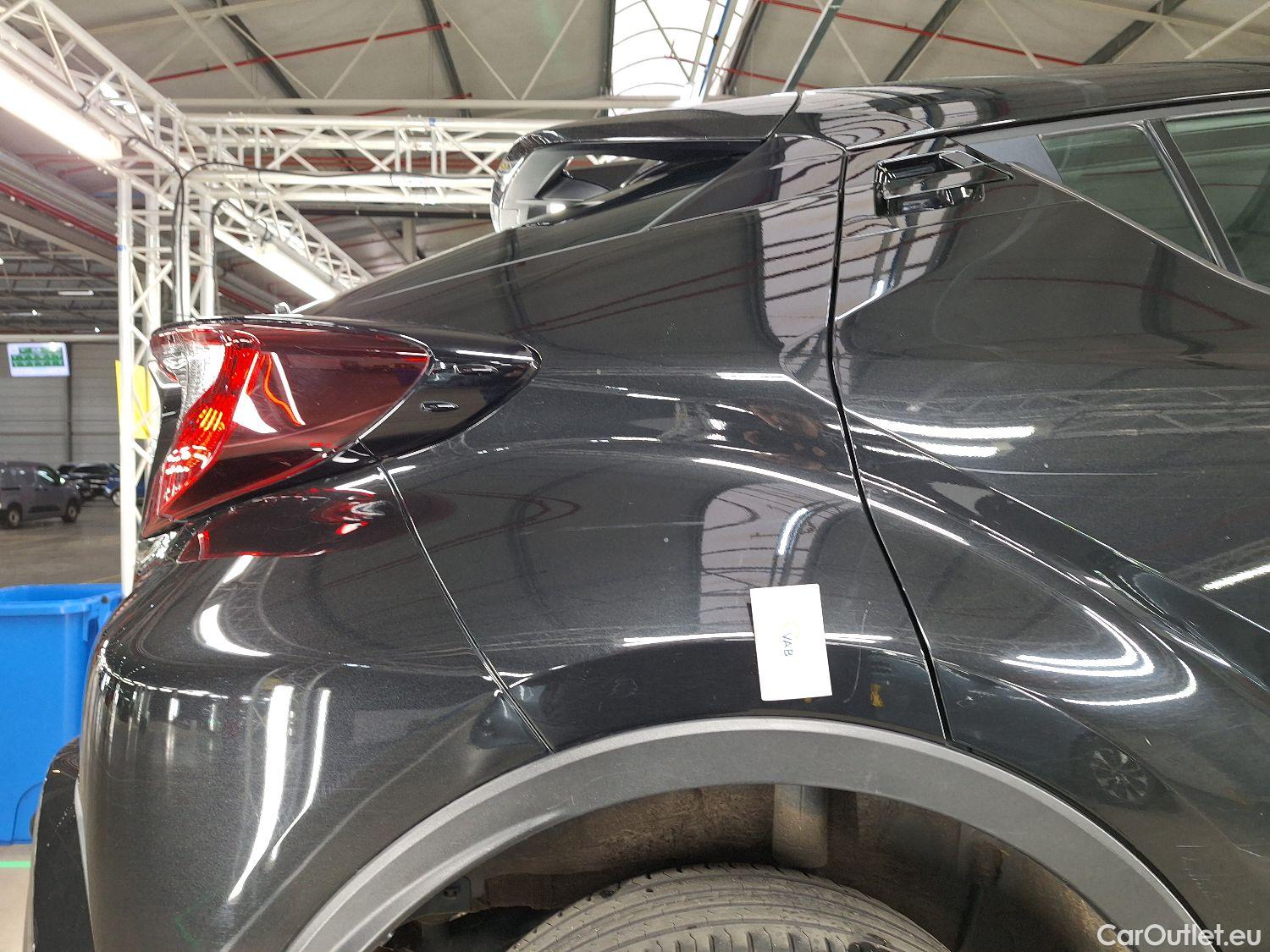  Toyota  C-HR Toyota,  '16, Toyota  1.8 VVT i-Hybrid C-Enter E-CVT 5d #26