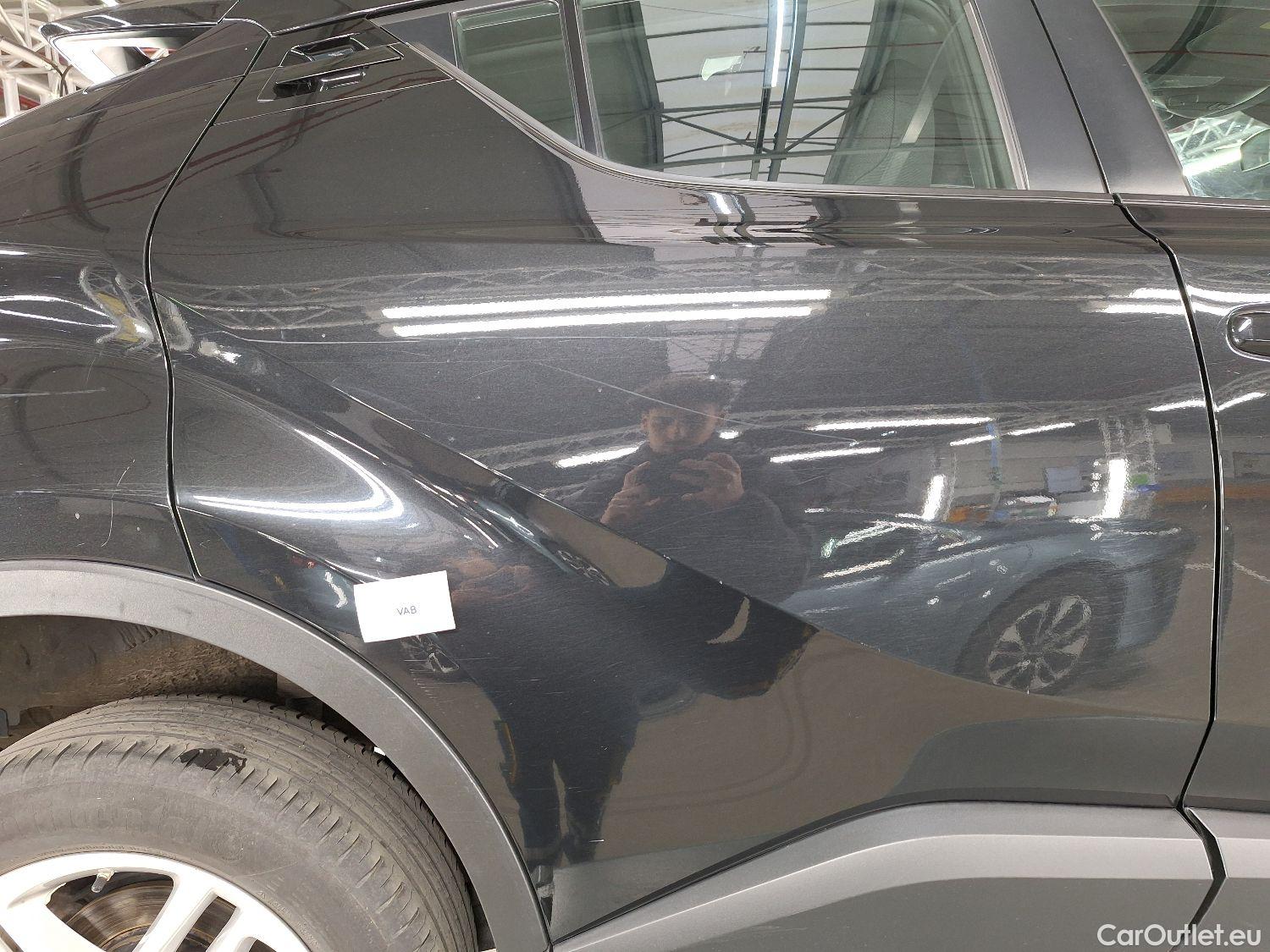  Toyota  C-HR Toyota,  '16, Toyota  1.8 VVT i-Hybrid C-Enter E-CVT 5d #18