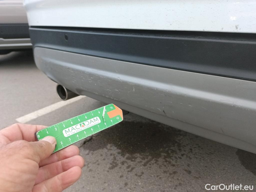  Ford  Kuga FORD  / 2016 / 5P / todoterreno 1.5 EcoBoost 88kW 4x2 Trend+ (CX) #50