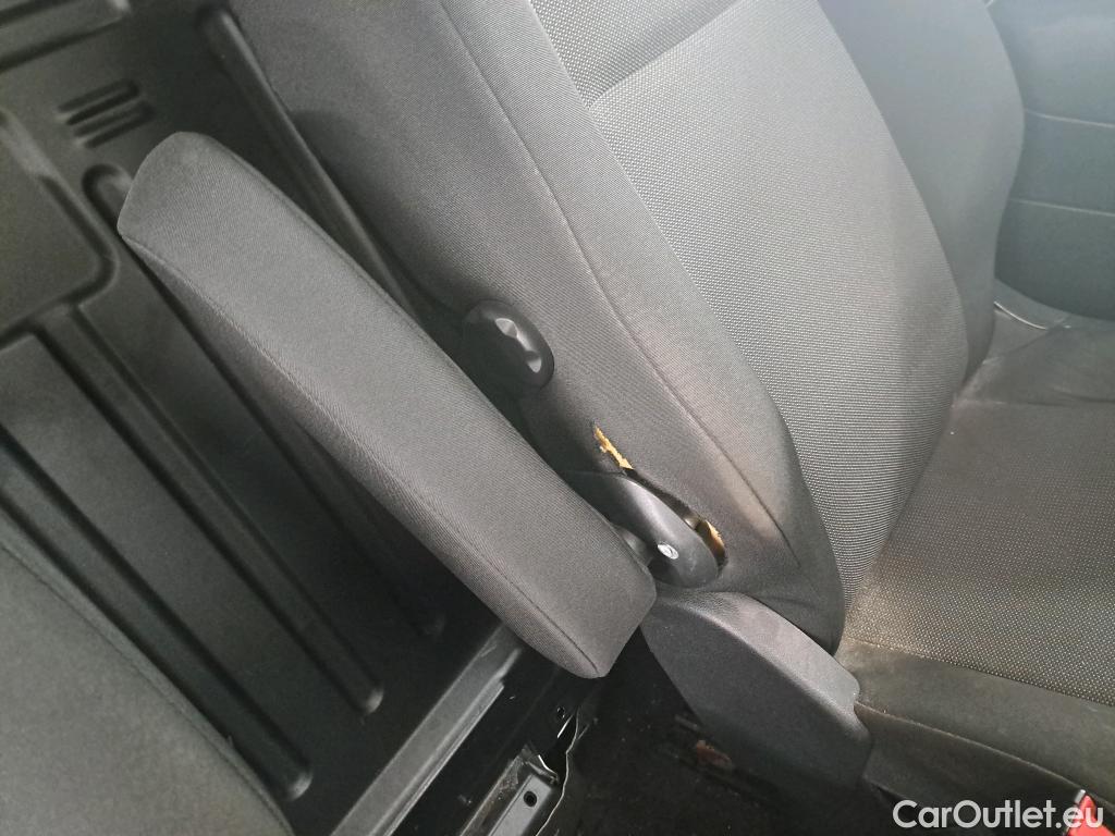  Citroen  Berlingo  Fourgon Club M 650 1.5 BlueHDi 75CV BVM5 E6dT #21