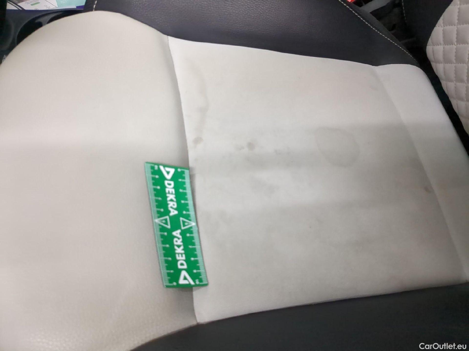  Fiat  500 FIAT  / 2015 / 3P / Berline Hybrid 1.0 BSG 70 ch Dolcevita #1