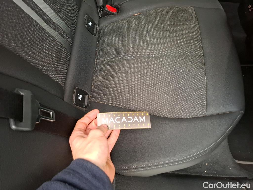  Bmw  Serie 1 Série 1 Berline 118 i Edition Sport 1.5 135CV BVA7 E6d #23