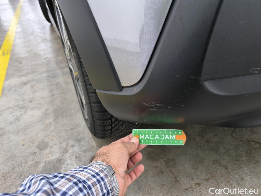  Citroen  C3  Société Feel 1.5 BlueHDI 100CV BVM6 E6d #34