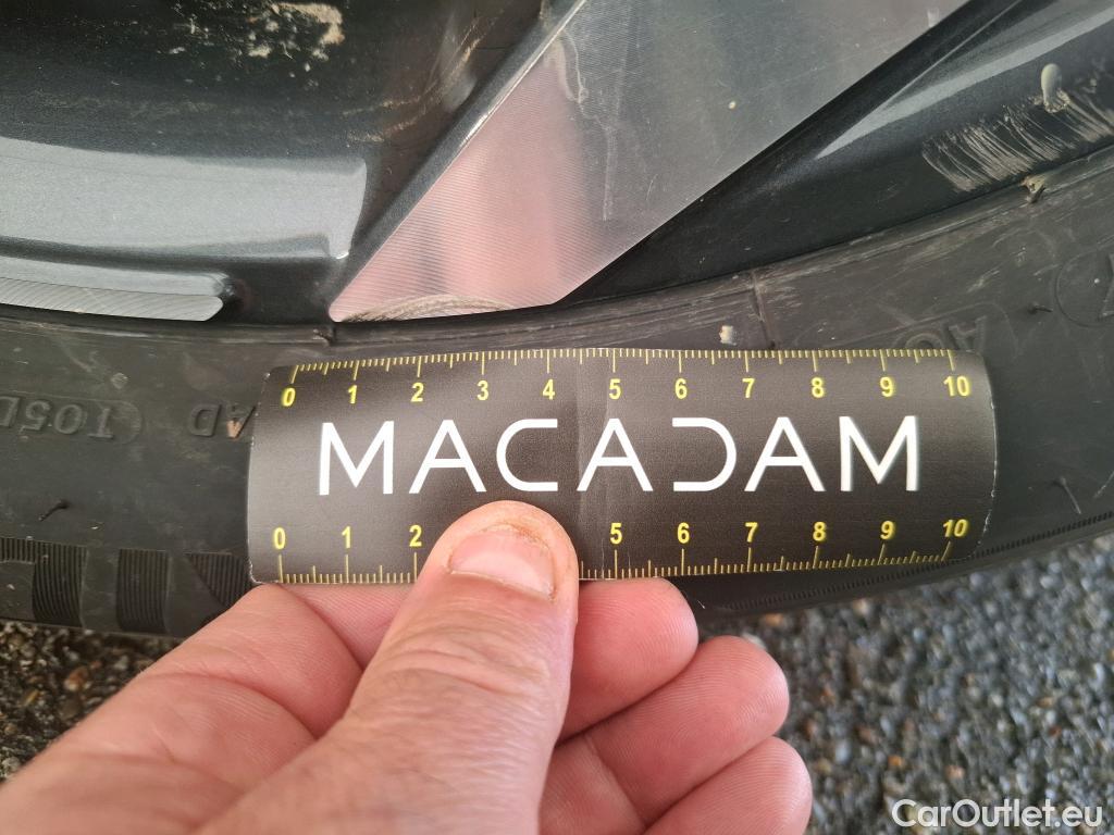  Hyundai  Tucson HYUNDAI  / 2020 / 5P / SUV 1.6 PHEV 265 HTRAC BUSINESS 4WD AUTO #12