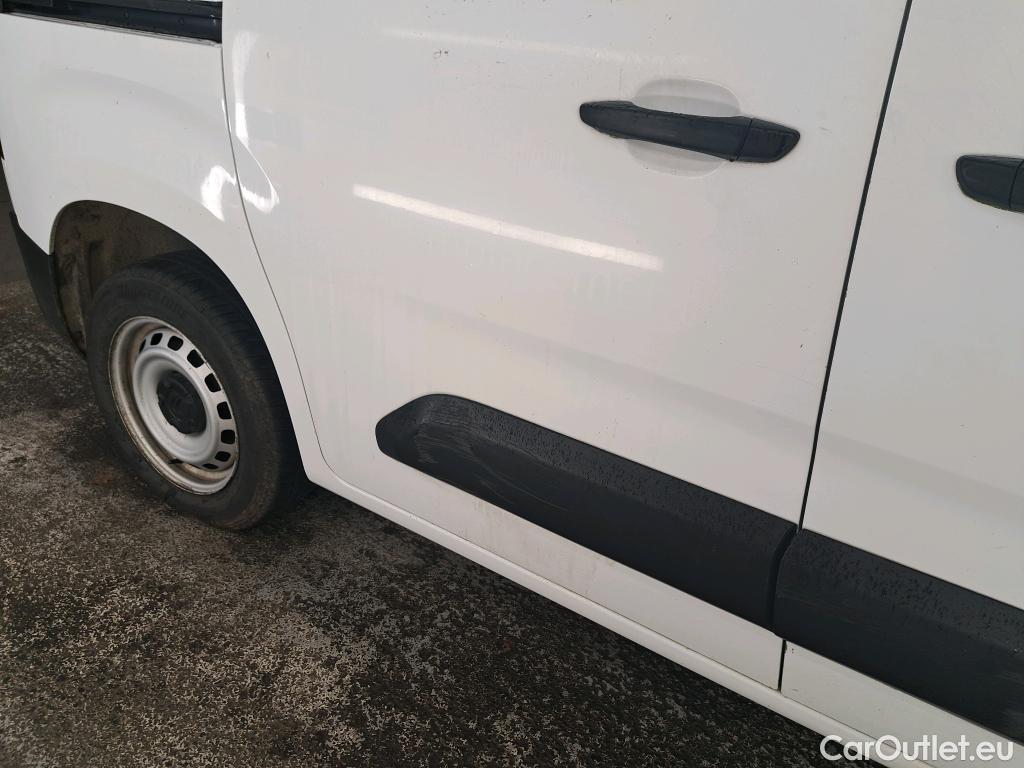  Citroen  Berlingo  Fourgon Club M 650 1.5 BlueHDi 75CV BVM5 E6dT #17