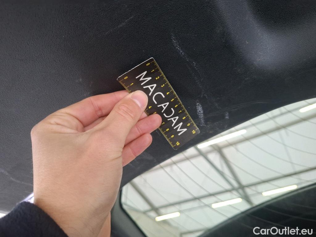  Land Rover  Discovery LAND ROVER  Sport / 2019 / 5P / SUV 1.5 P300e PHEV AUTO 4WD R-Dynamic S #19