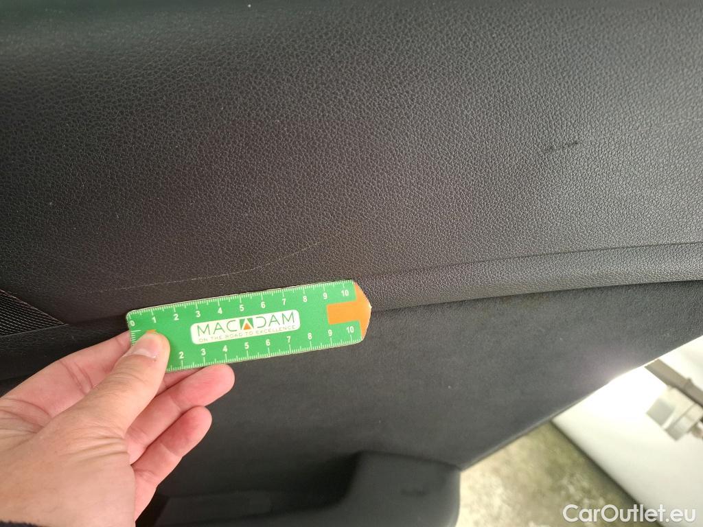  KIA  Sportage KIA  / 2021 / 5P / SUV 1.6 T-GDI 265 PHEV AUTO 4WD GT-L PREM BU #21