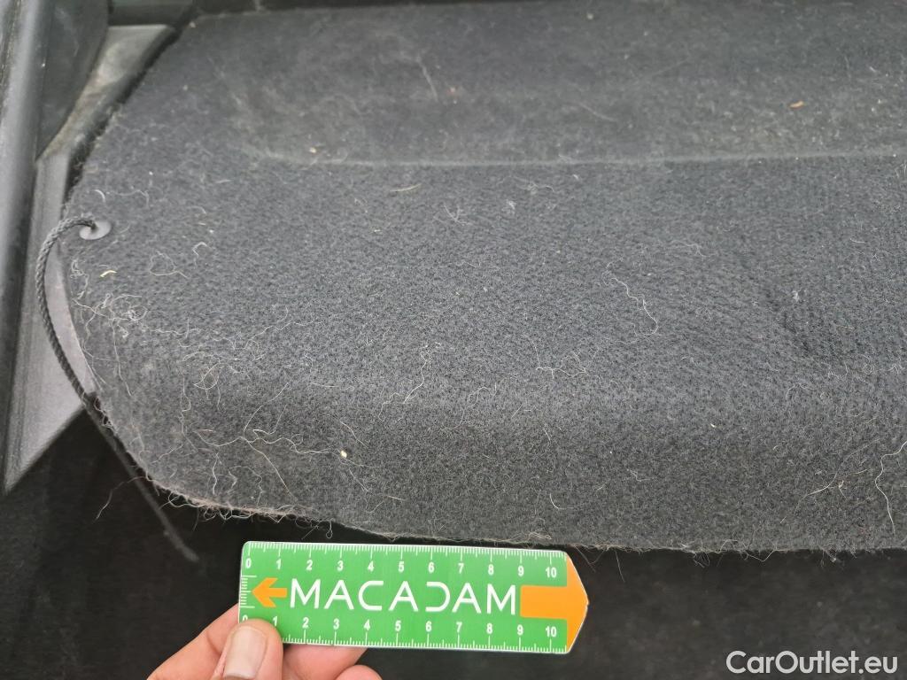  Peugeot  208  Premium 1.5 HDi 100CV BVM6 E6d #19