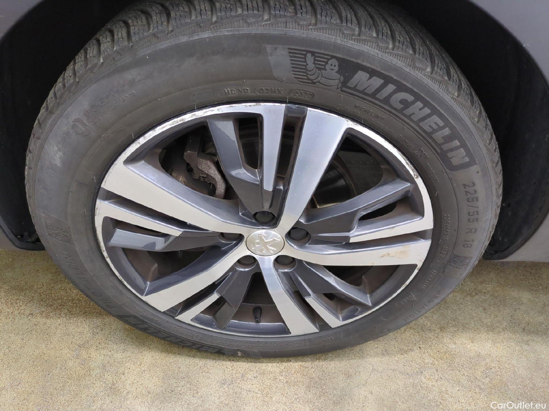  Peugeot  3008  Allure 1.5 HDi 130CV BVA8 E6d #8