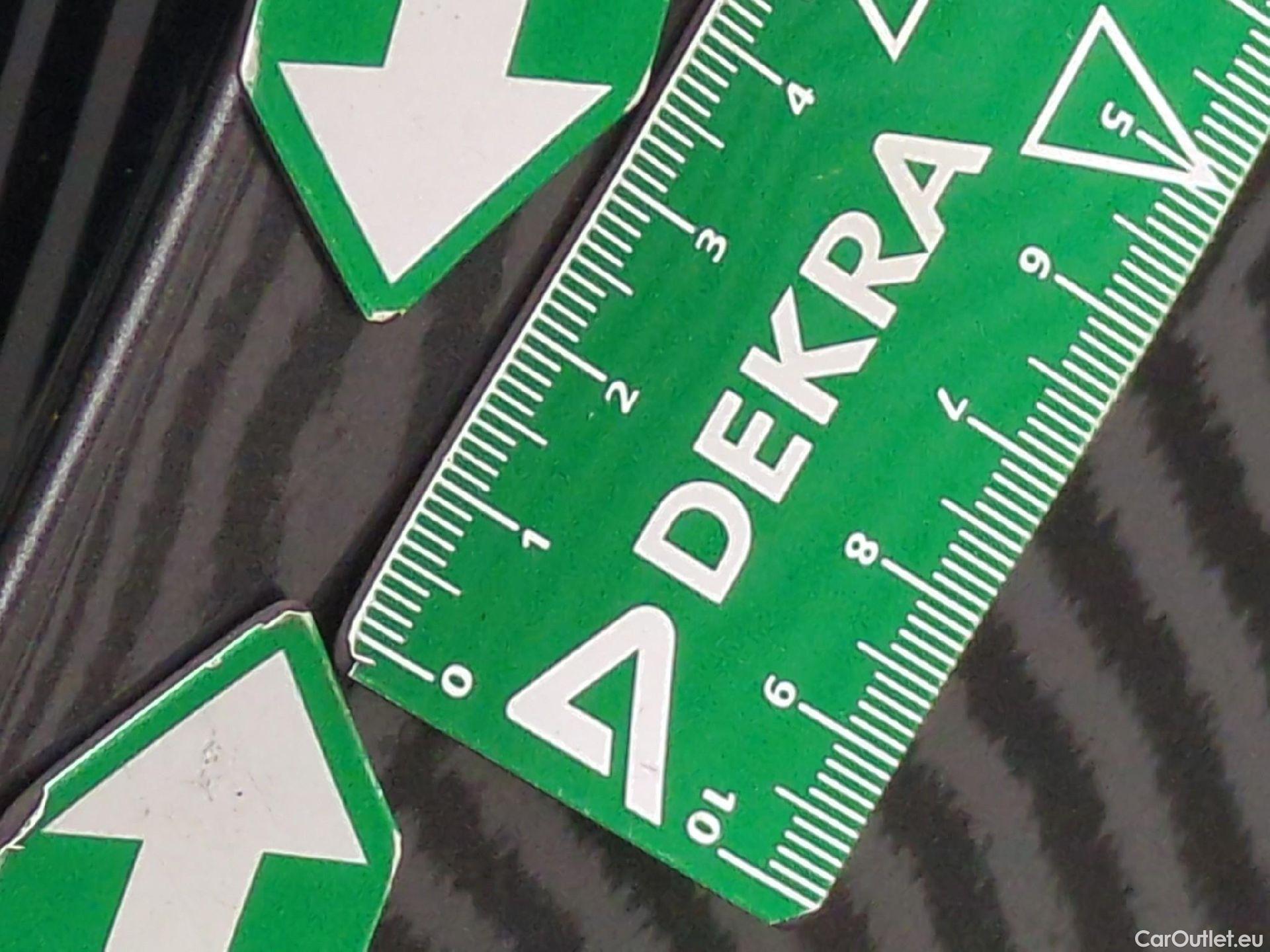  Peugeot  3008  Allure 1.5 HDi 130CV BVA8 E6d #23