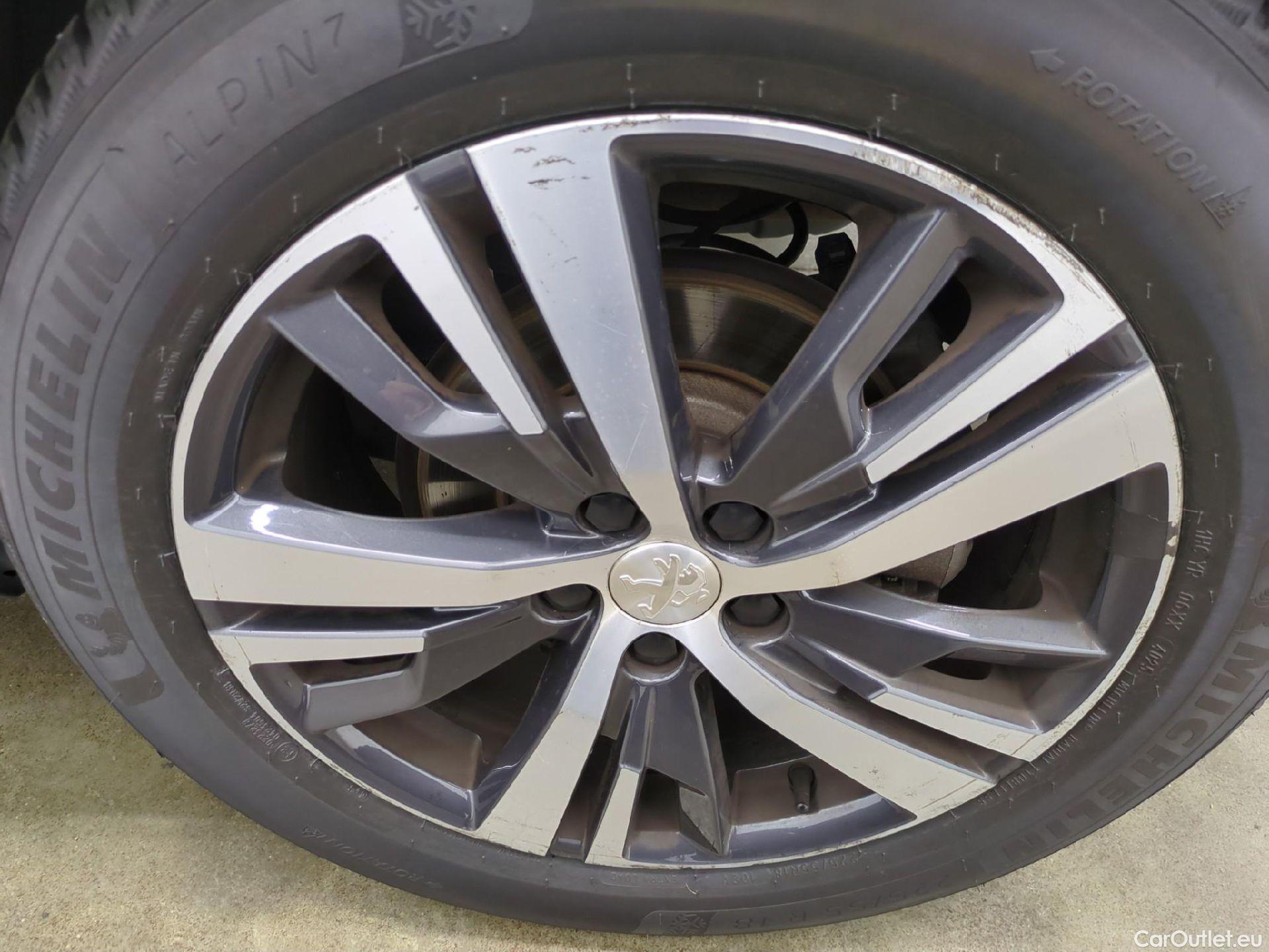  Peugeot  3008  Allure 1.5 HDi 130CV BVA8 E6d #16