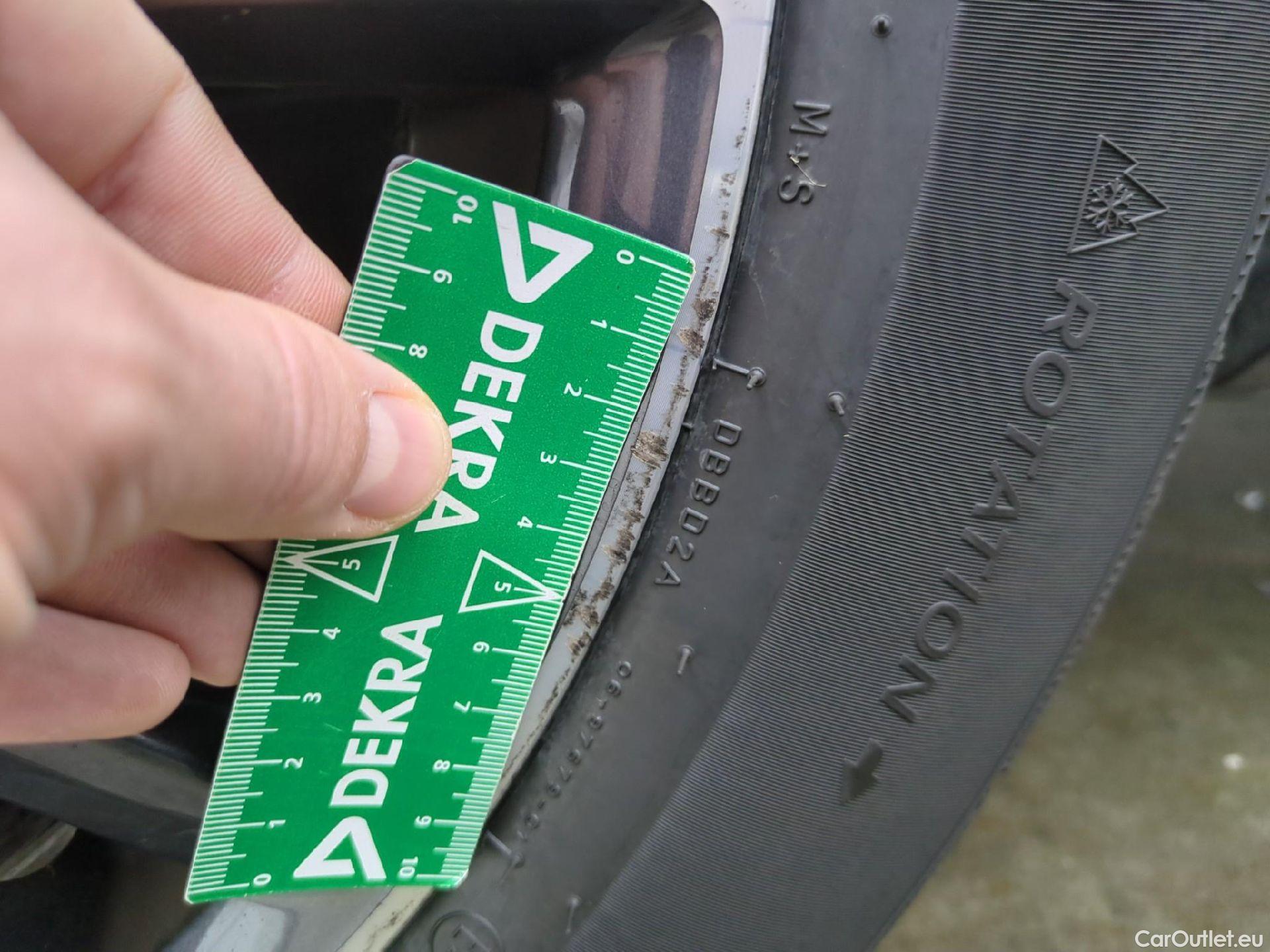  Peugeot  3008  Allure 1.5 HDi 130CV BVA8 E6d #20