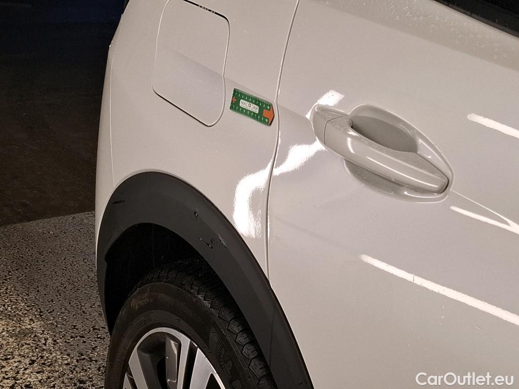  Peugeot  3008  II Allure 1.5 HDi 130CV BVA8 E6d #3