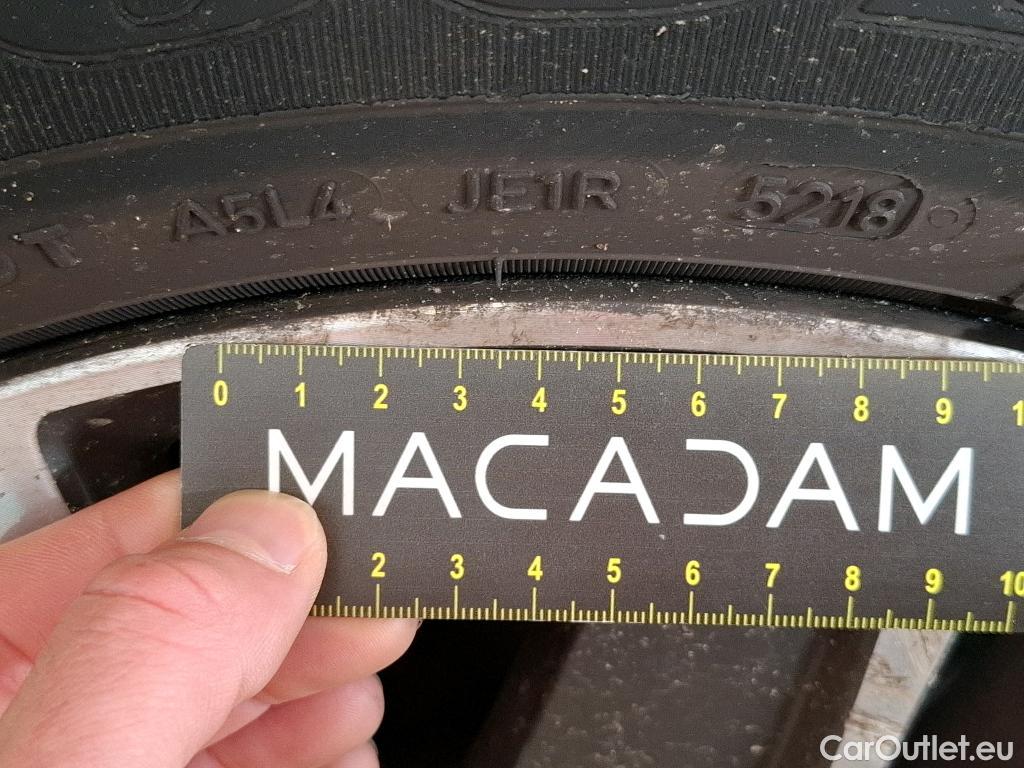  Peugeot  2008  Allure Business 1.2 PureTech 110CV BVA6 E6 #10