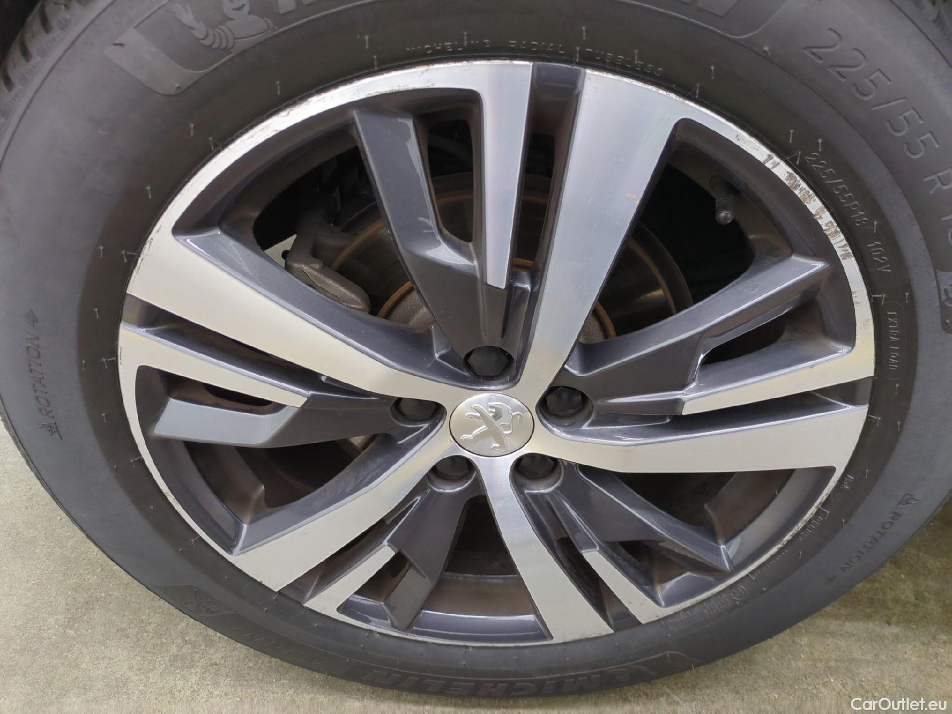  Peugeot  3008  Allure 1.5 HDi 130CV BVA8 E6d #21