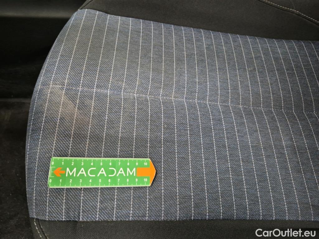  Peugeot  208  Premium 1.5 HDi 100CV BVM6 E6d #17