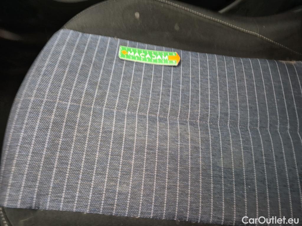  Peugeot  208  Premium 1.5 HDi 100CV BVM6 E6d #10