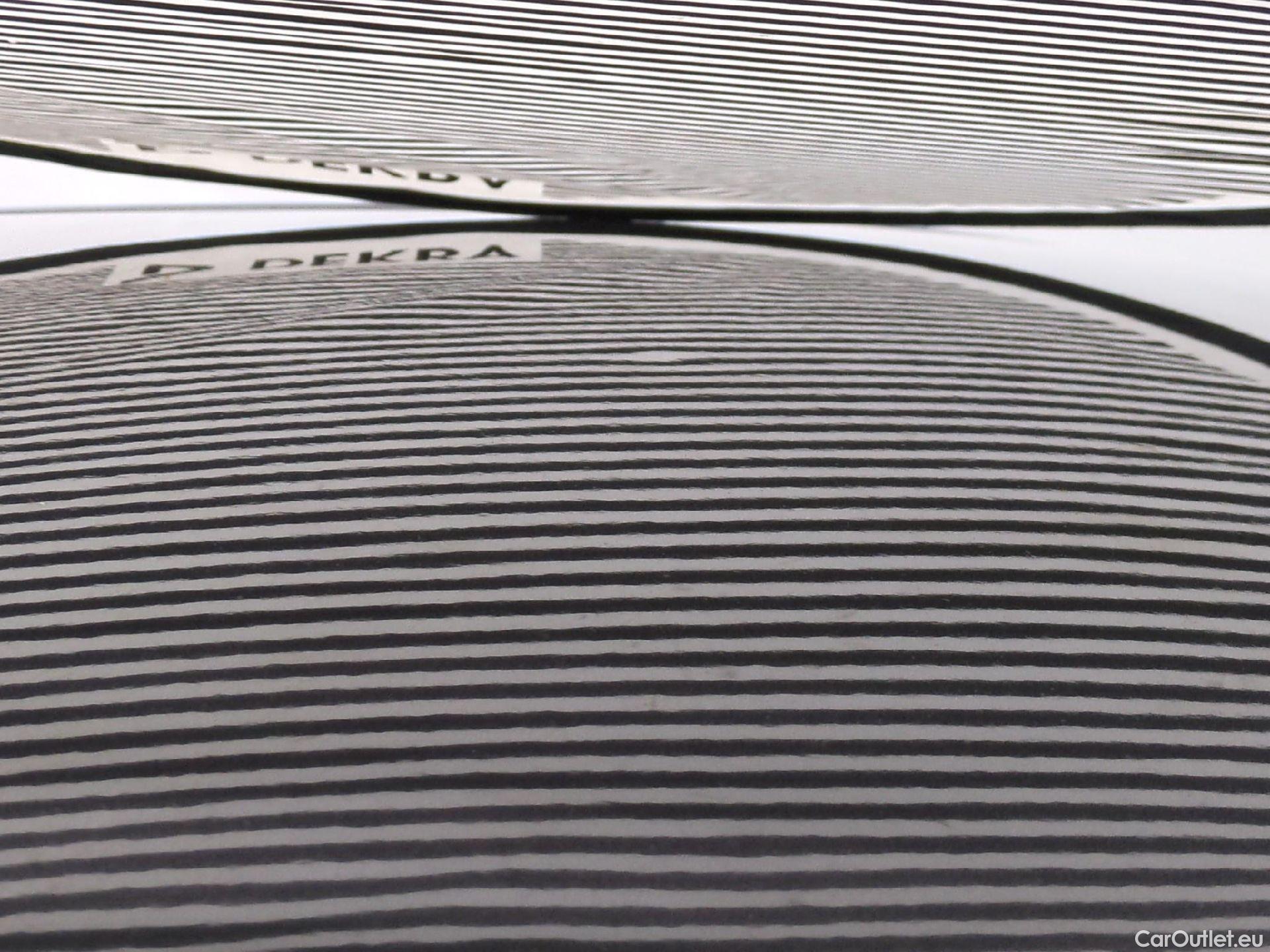  Peugeot  3008  Allure 1.5 HDi 130CV BVA8 E6d #34