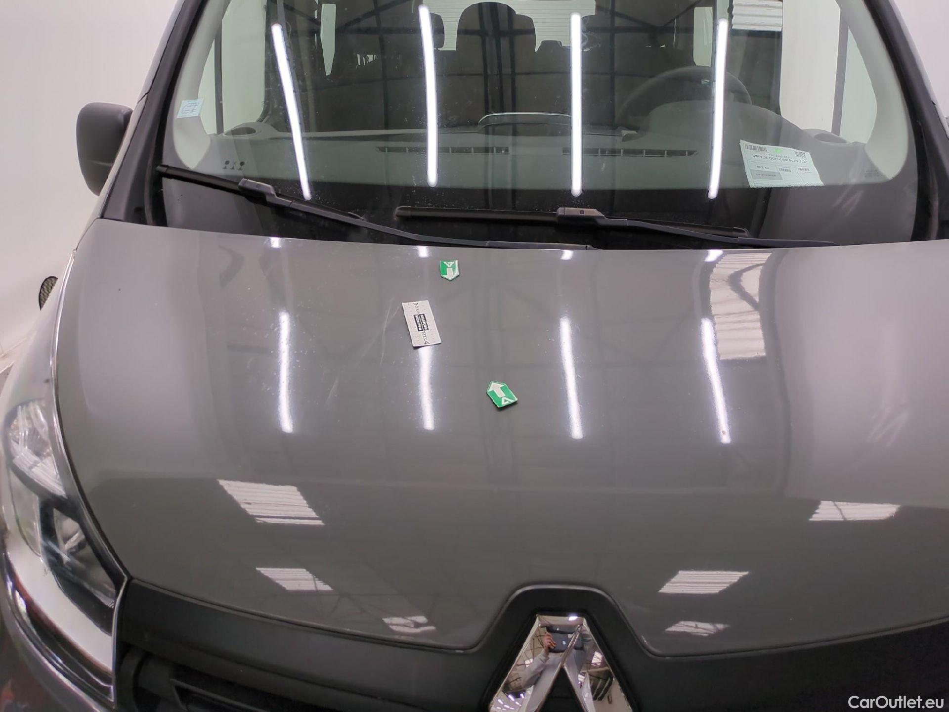  Renault  Trafic RENAULT  4p Combi Zen L2 dCi 120 SandS - 18 - 8 pl #20