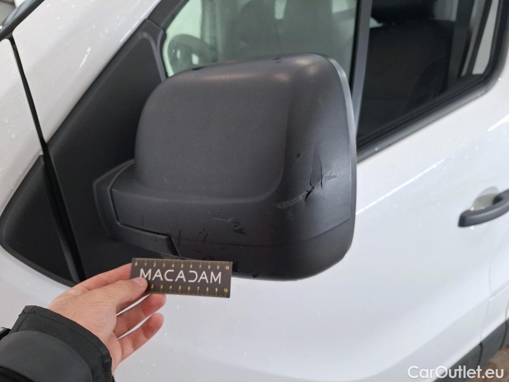  Renault  Trafic  Furgon Grand Confort L1H1 1200 1.6 dCi 125CV BVM6 E6 #22