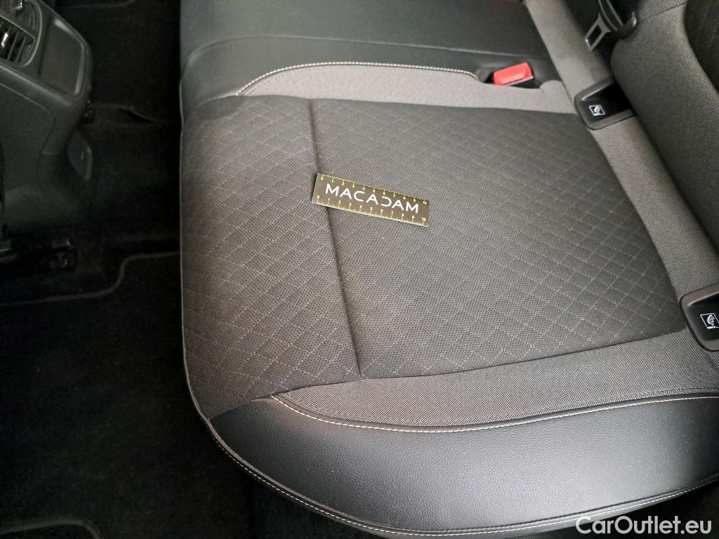  Opel   Grandland X Grandland X Elegance Business 1.5 130CV BVA8 E6d #25