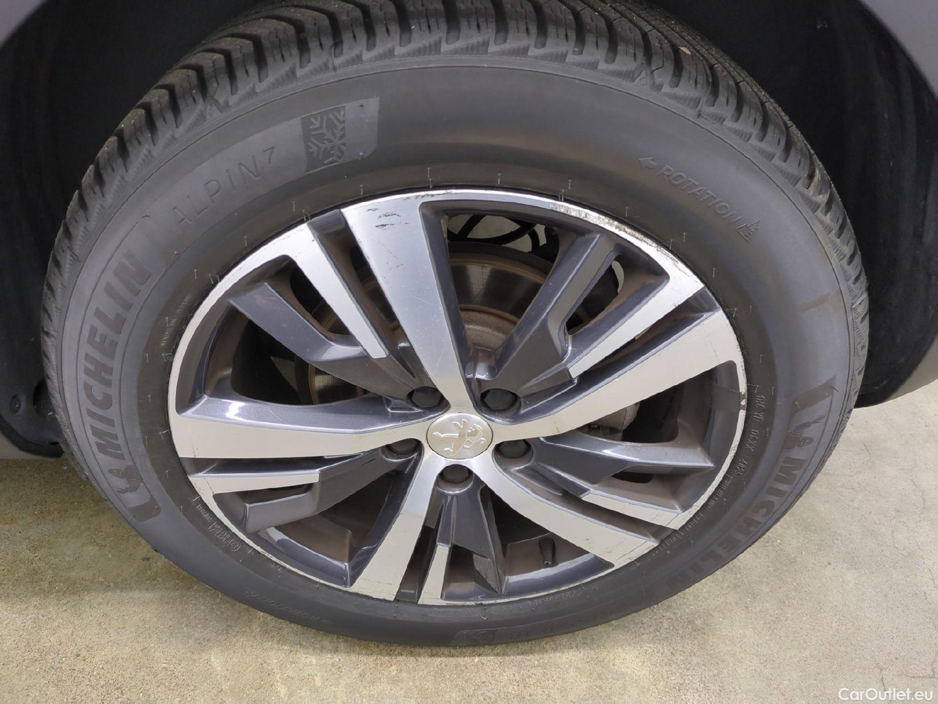  Peugeot  3008  Allure 1.5 HDi 130CV BVA8 E6d #15