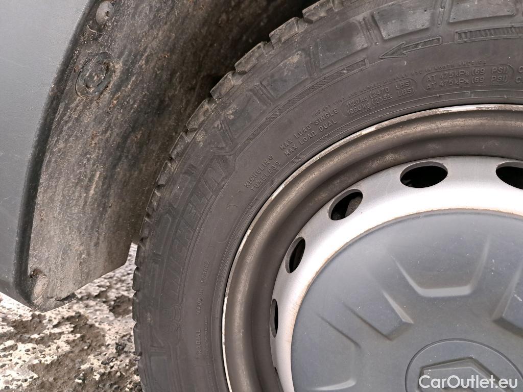  Renault  Master RENAULT  / 2019 / 4P / Fourgon tôlé FG Tr GCF F3500 L2H2 Energy dCi 150 #23