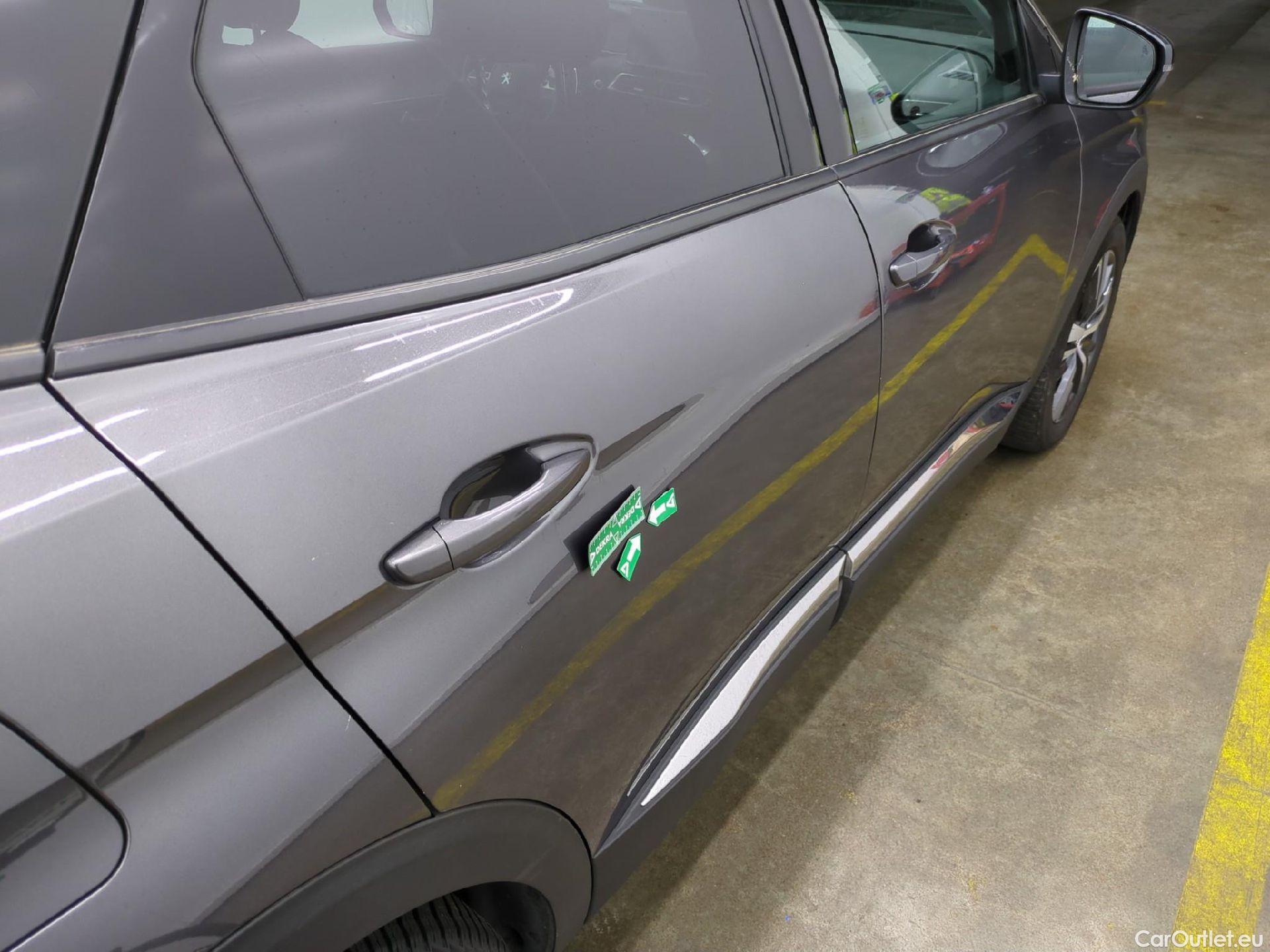  Peugeot  3008  Allure 1.5 HDi 130CV BVA8 E6d #32