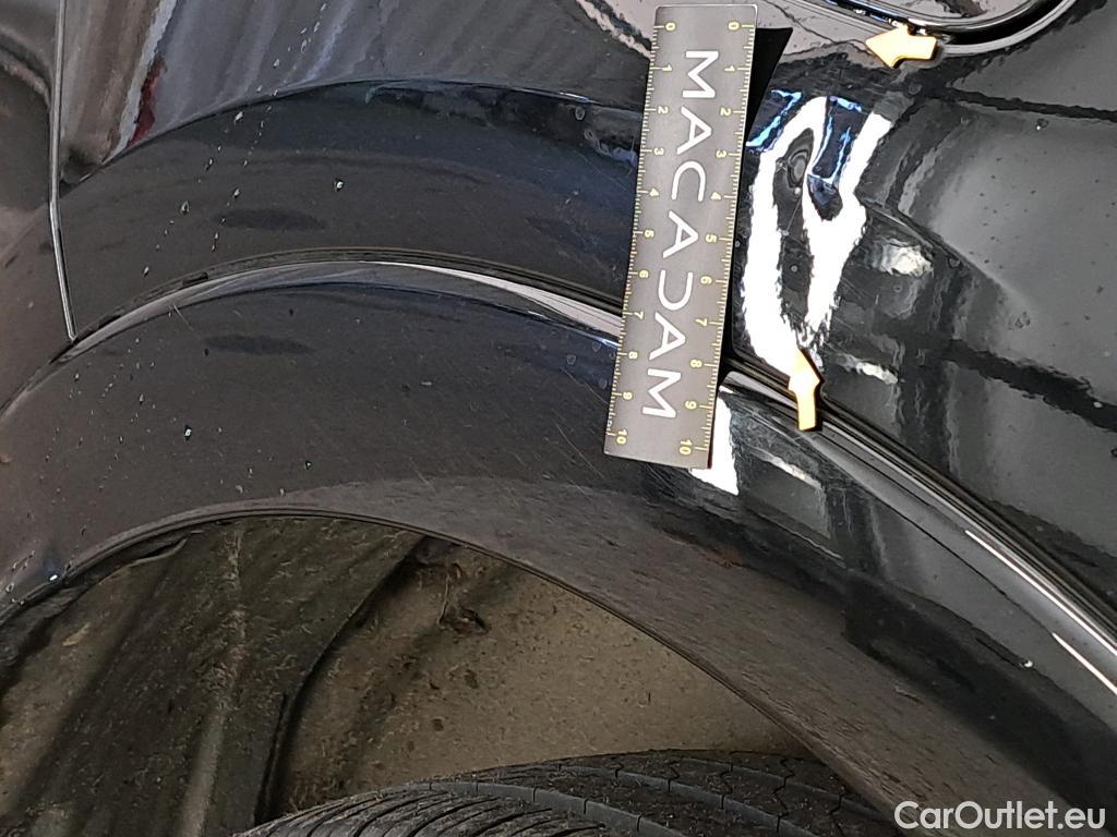  Opel   Grandland X Grandland X Elegance Business 1.5 130CV BVA8 E6d #3