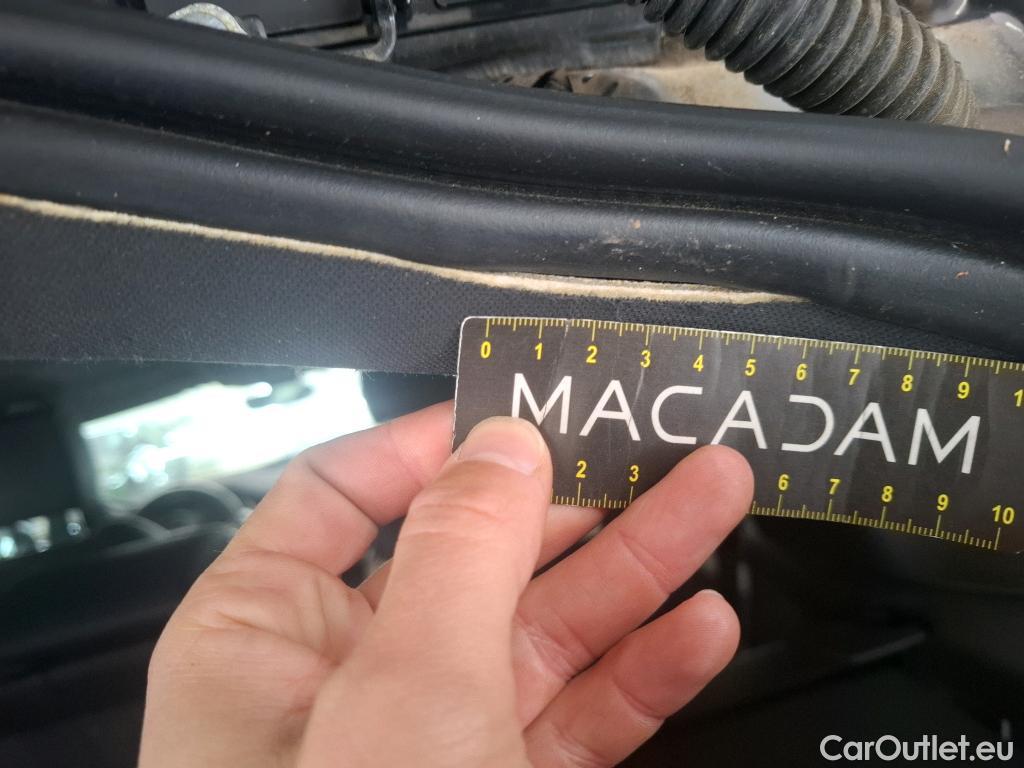  Land Rover  Discovery LAND ROVER  Sport / 2019 / 5P / SUV 1.5 P300e PHEV AUTO 4WD R-Dynamic S #35