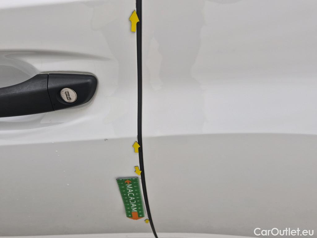  Peugeot  208  Premium 1.5 HDi 100CV BVM6 E6d #23