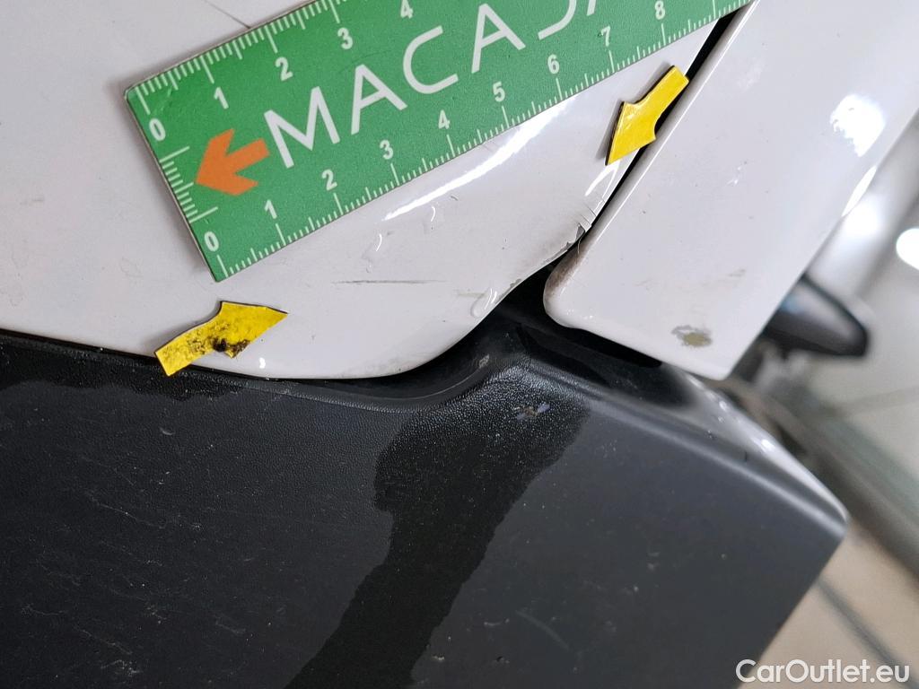  Peugeot  Partner PEUGEOT  / 2018 / 4P / Fourgonnette BHDI 130 EAT88 S&S 650KG STD ASPHALT #5