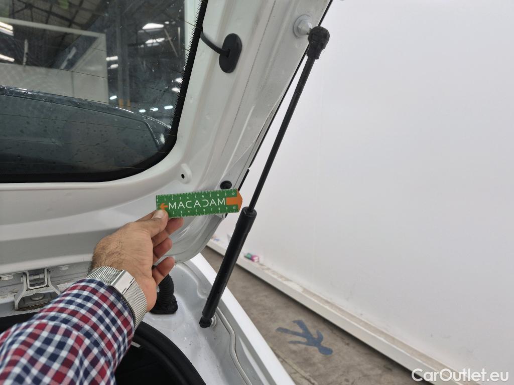  Peugeot  208  Premium 1.5 HDi 100CV BVM6 E6d #3