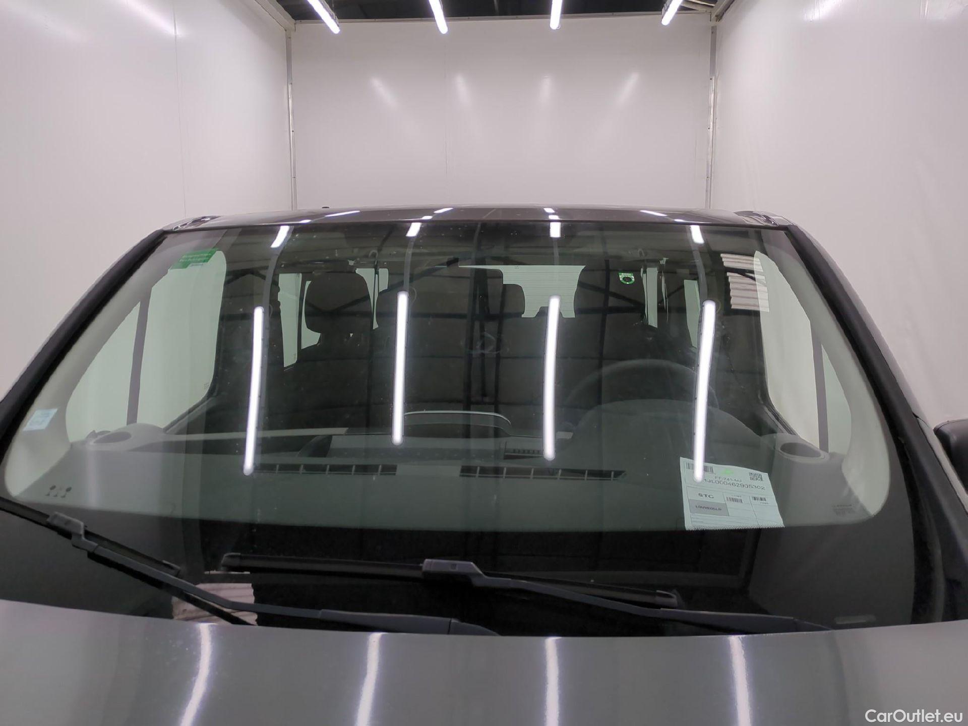  Renault  Trafic RENAULT  4p Combi Zen L2 dCi 120 SandS - 18 - 8 pl #7